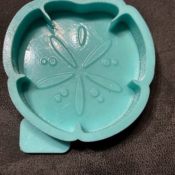 🌊 Sand Dollar Silicone Mold – Beachy Resin or Freshie Crafting Fun! - Picture 4 of 6